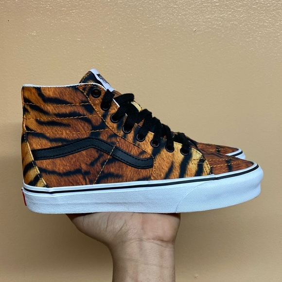 Vans Sk8 HI “Tiger Print” - Picture 1 of 16